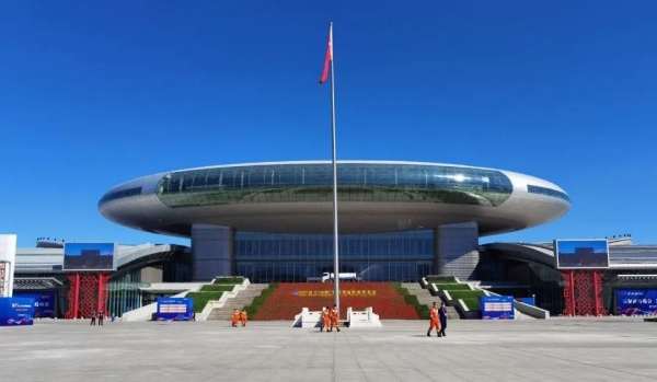 开拓新疆市场丨江苏叁拾叁亮相第21届新疆国际农业博览会