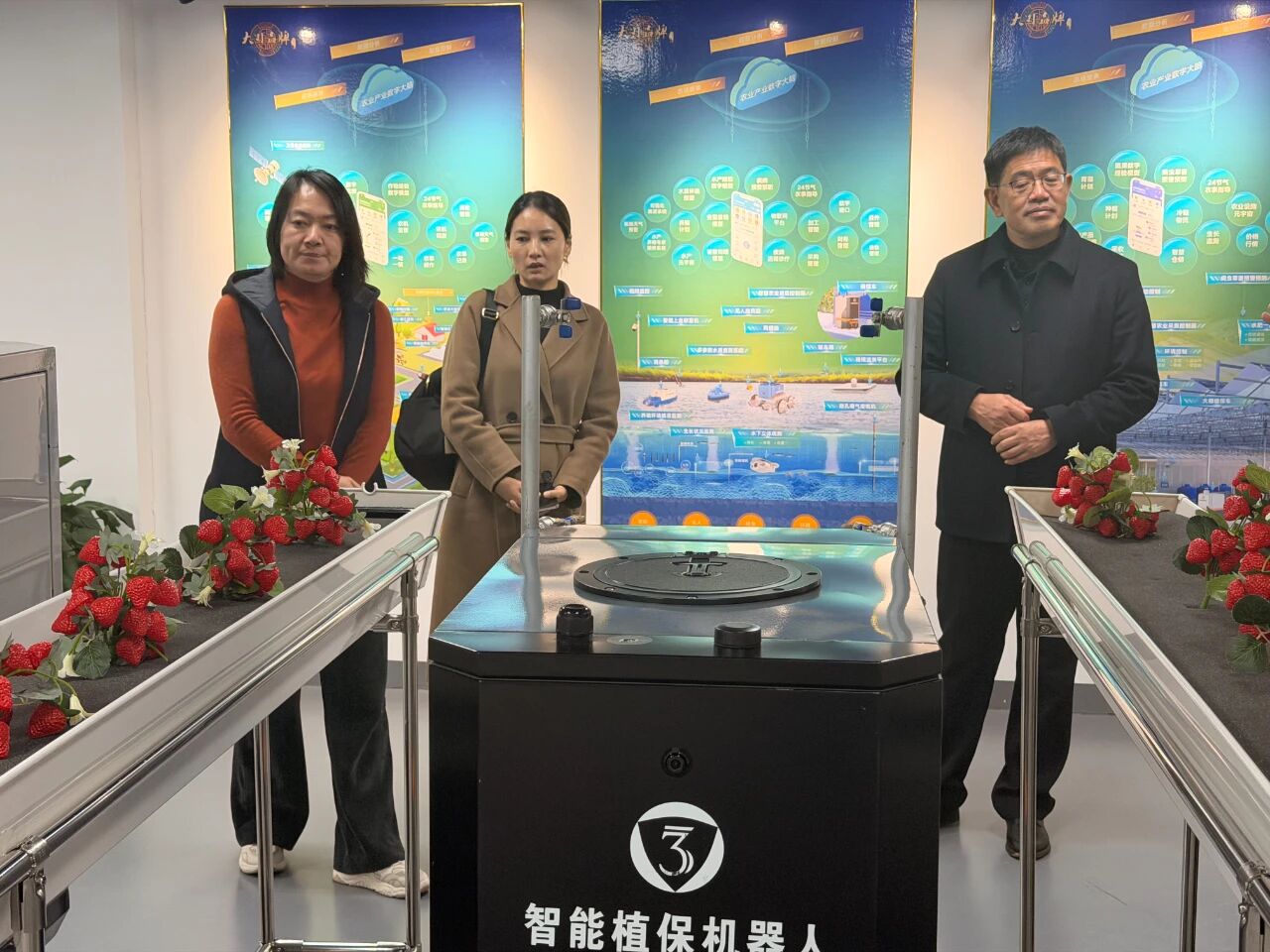 校企携手育 “头雁”丨沈阳农业大学继续教育学院院长王刚一行莅临江苏叁拾叁考察参观