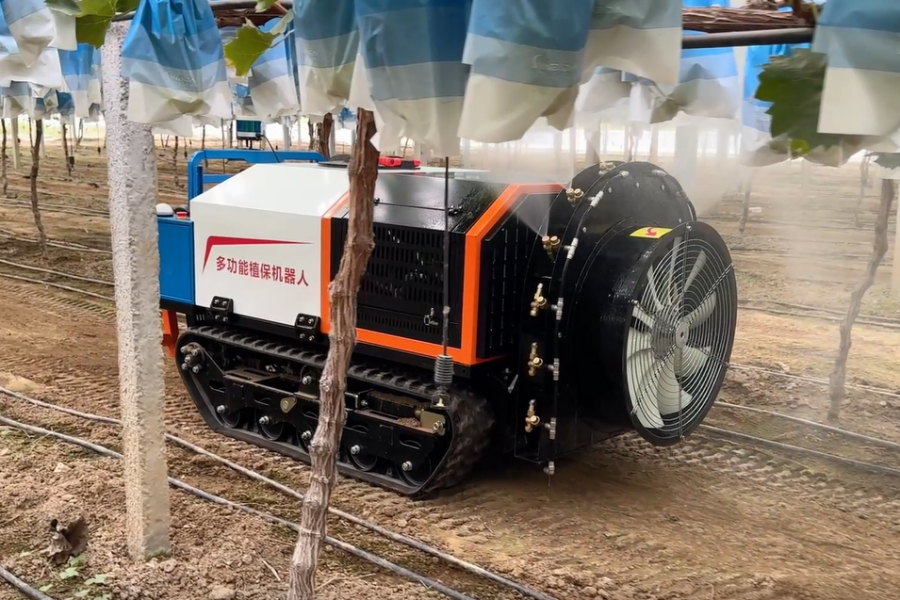 叁拾叁果园履带植保机器人功能详解