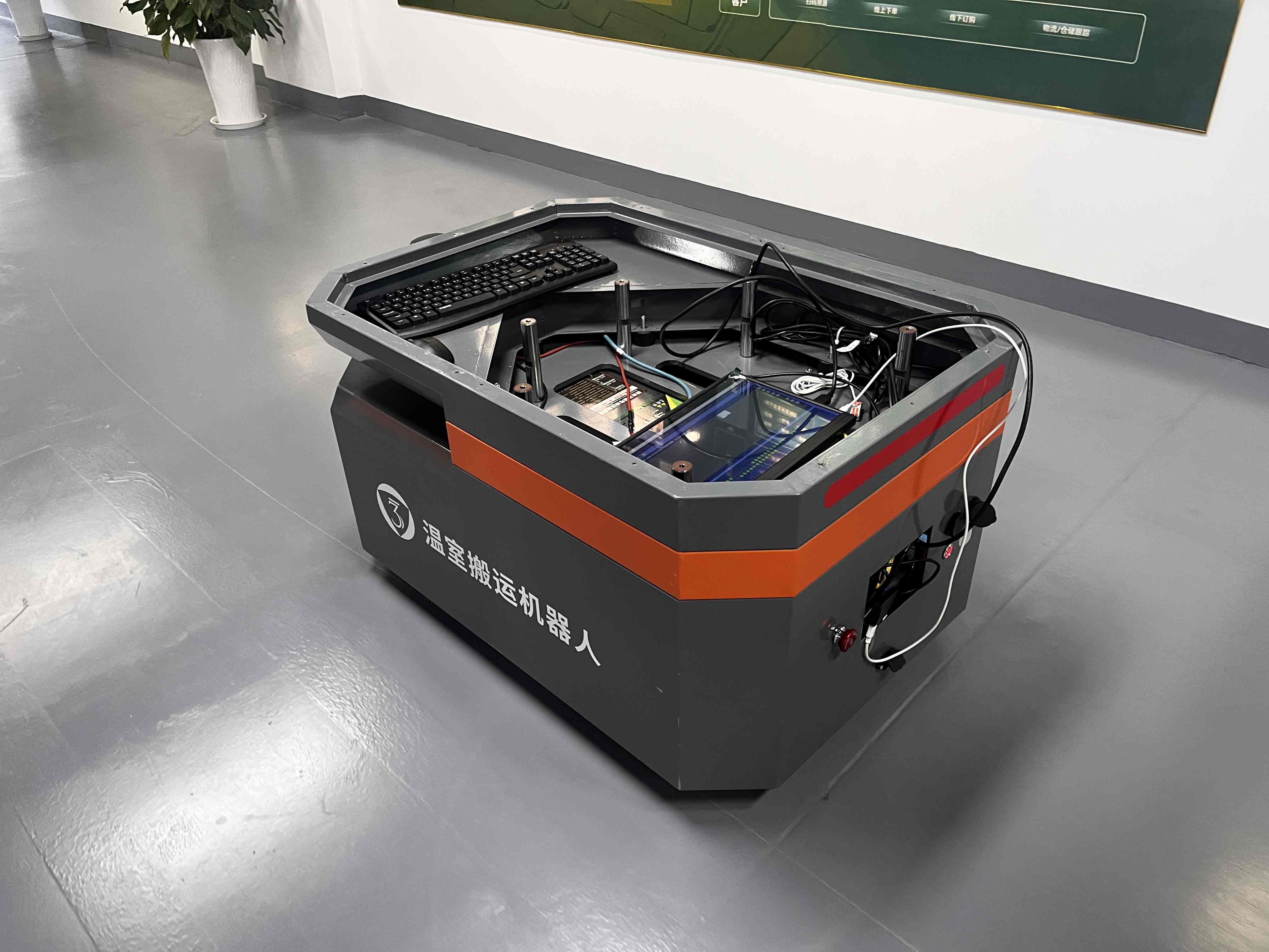 温室搬运机器人怎么在大棚里工作？