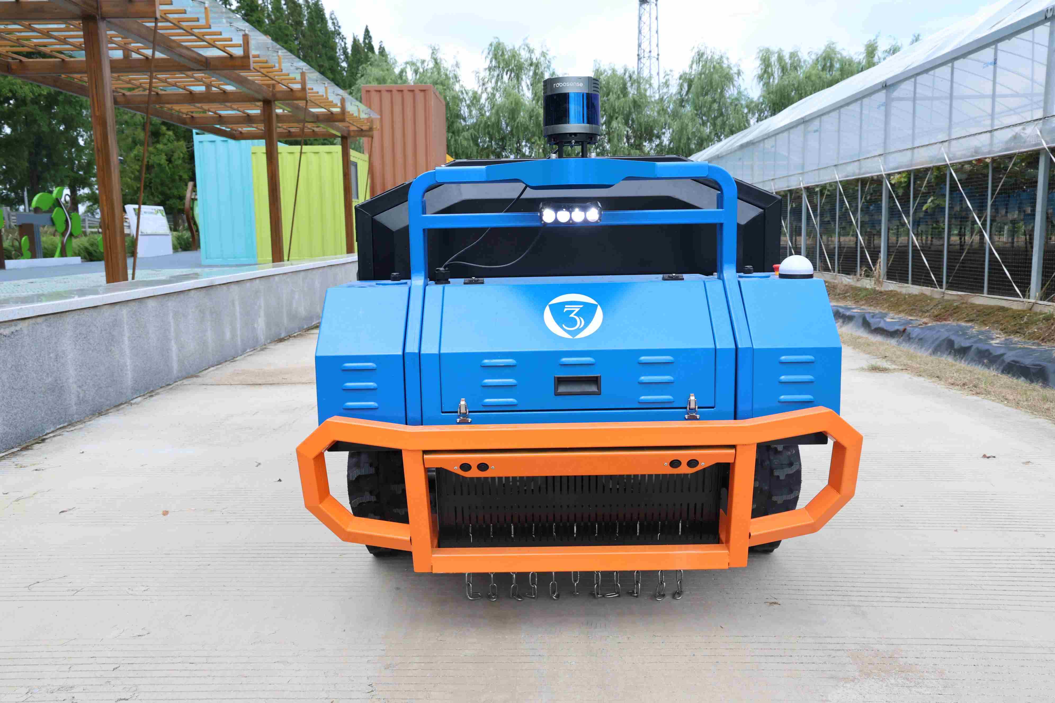 温室搬运机器人工厂化种植基地的应用介绍